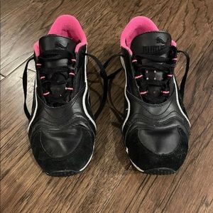 Puma Sneakers